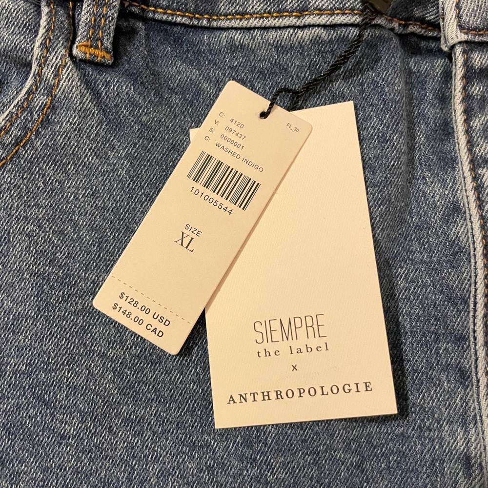 Siempre Naomi Denim Bubble- Hem Ruffle Mini Skirt - Picture 5 of 12